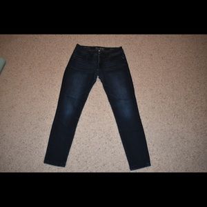 DL1961 denim